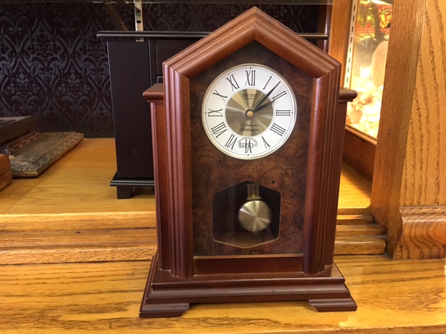 Seiko Quartz Mantel Clock